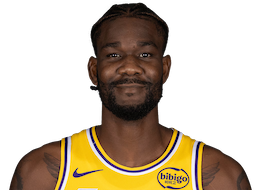  复出之战震撼全场；艾顿眼中的詹姆斯，如传奇般融入战场，伟大总在适应中绽放。 体育新闻 复出之战震撼全场；艾顿眼中的詹姆斯，如传奇般融入战场，伟大总在适应中绽放。 体育新闻