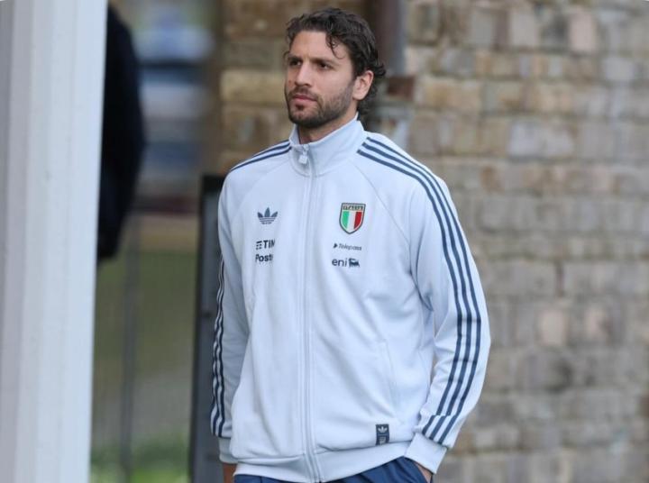  责任感驱动前行；洛卡特利呼吁专注团结，意大利冲击世界杯门票。 体育新闻