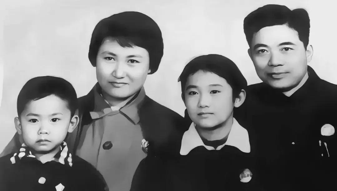  创伤记忆的无声消解：烈士后代如何重构个人生活秩序 情感心理