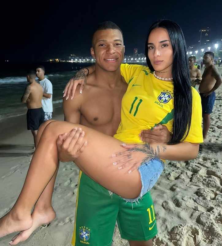  职业球星：姆巴佩的竞技巅峰与财富增长路径 体育新闻