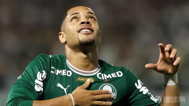 技术解码·罗克巴萨困局：三维压力下的天才陨落与价值重估 体育新闻