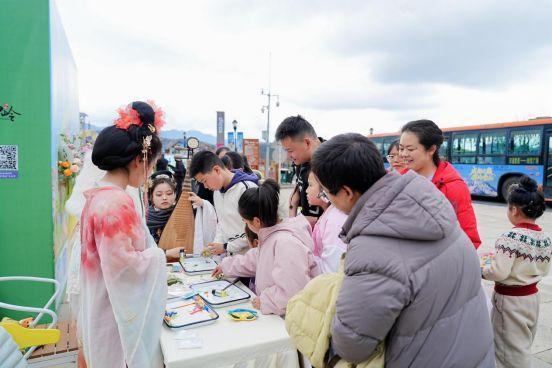  西岭雪山春假旅游全攻略：从徒步路线到沉浸式体验的技术深度拆解 文化旅游