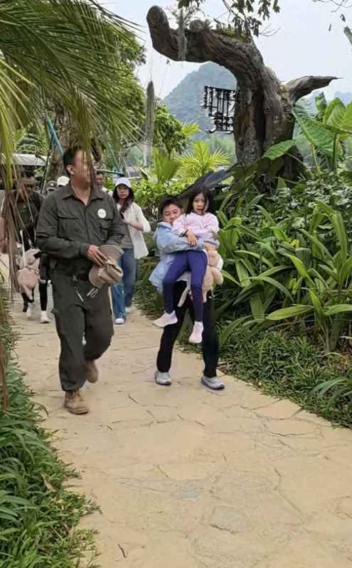  从霍英东到霍中曦：解码豪门家风传承的深层逻辑 情感心理