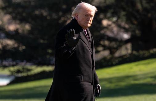  【地缘观察】当北约“纸老虎”遇上欧洲觉醒：霍尔木兹困局背后的三重博弈 新闻