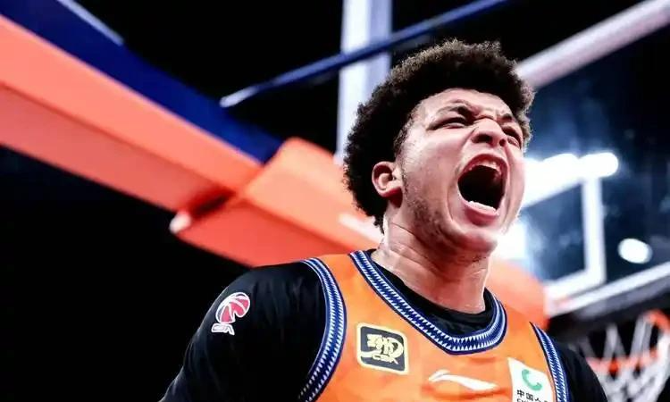  辽宁铁盾验货：上海连胜含金量的终极审判 体育新闻