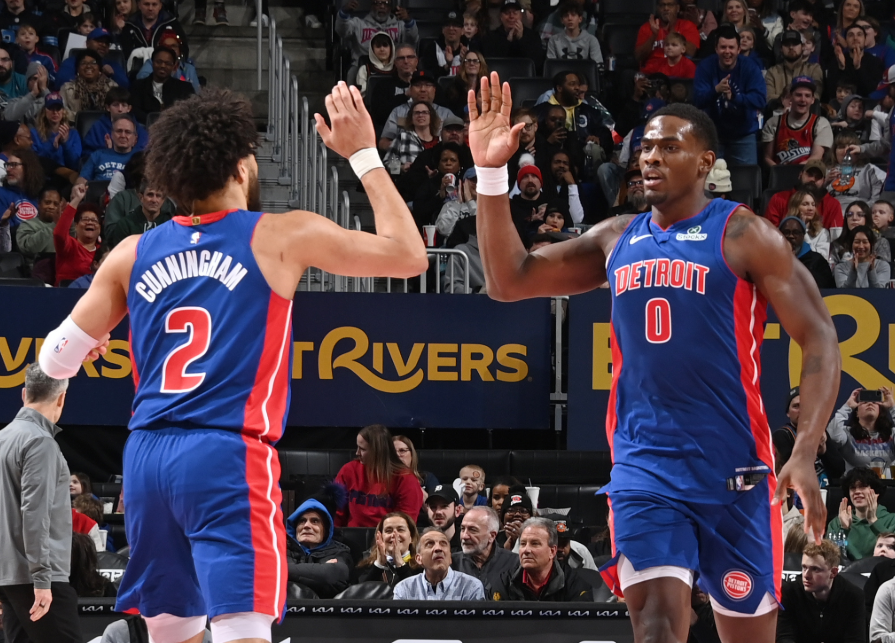  活塞60胜背后的攻防悖论：数据揭示夺冠热门的致命软肋 体育新闻