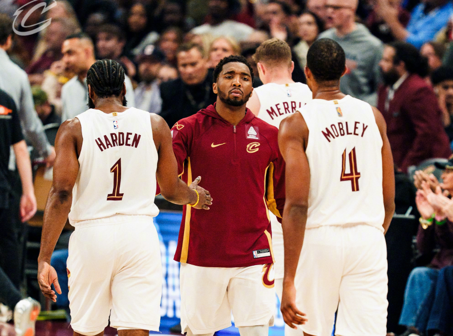  活塞60胜背后的攻防悖论：数据揭示夺冠热门的致命软肋 体育新闻