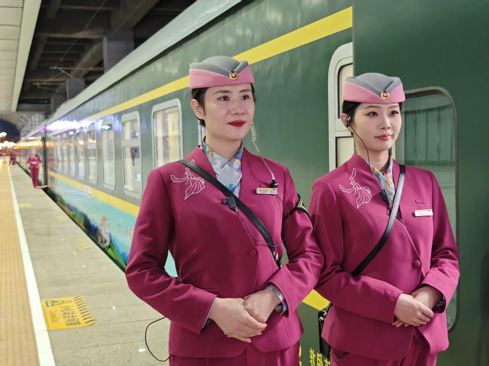  有氧空调卧铺+医护随行：高原旅游专列的技术破局与运营逻辑深度解析 文化旅游